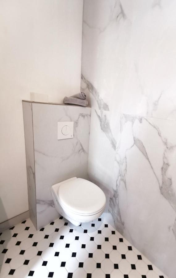 Tolstoi Scandinavian 1 Bedroom Apartment + Free Parking 塔尔图 外观 照片