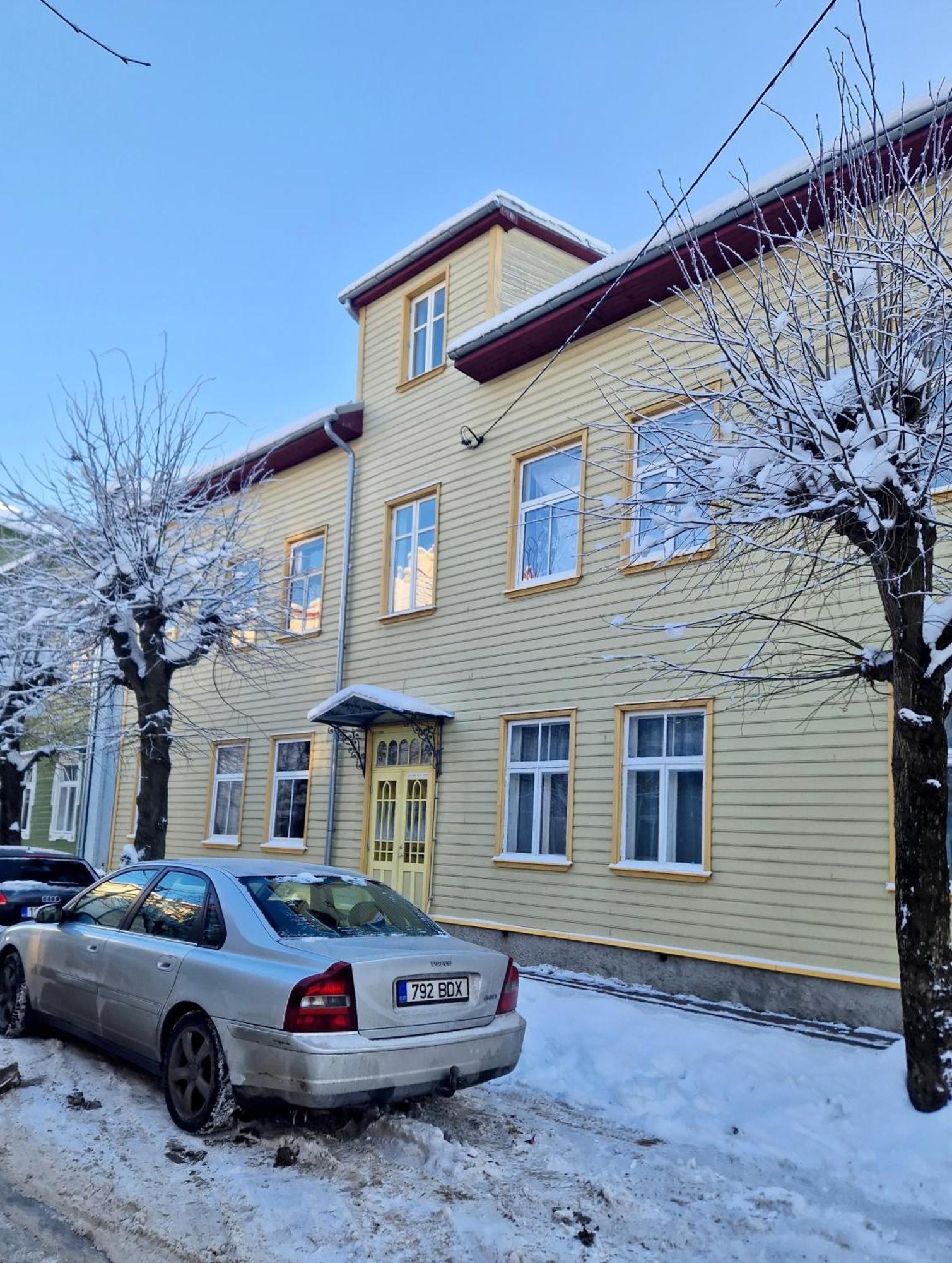 Tolstoi Scandinavian 1 Bedroom Apartment + Free Parking 塔尔图 外观 照片